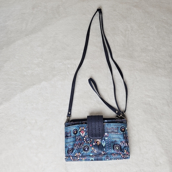 Sakroots Peacock Blue Floral Canvas Coated Smartphone Wallet Crossbody Bag - Picture 2 of 15